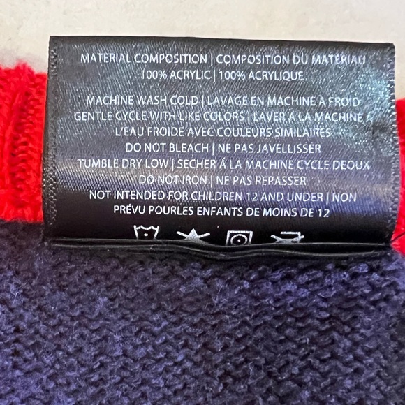 Star Wars Geeknet The Mandalorian Child Baby Yoda Ugly Holiday Unisex size L - Picture 4 of 16